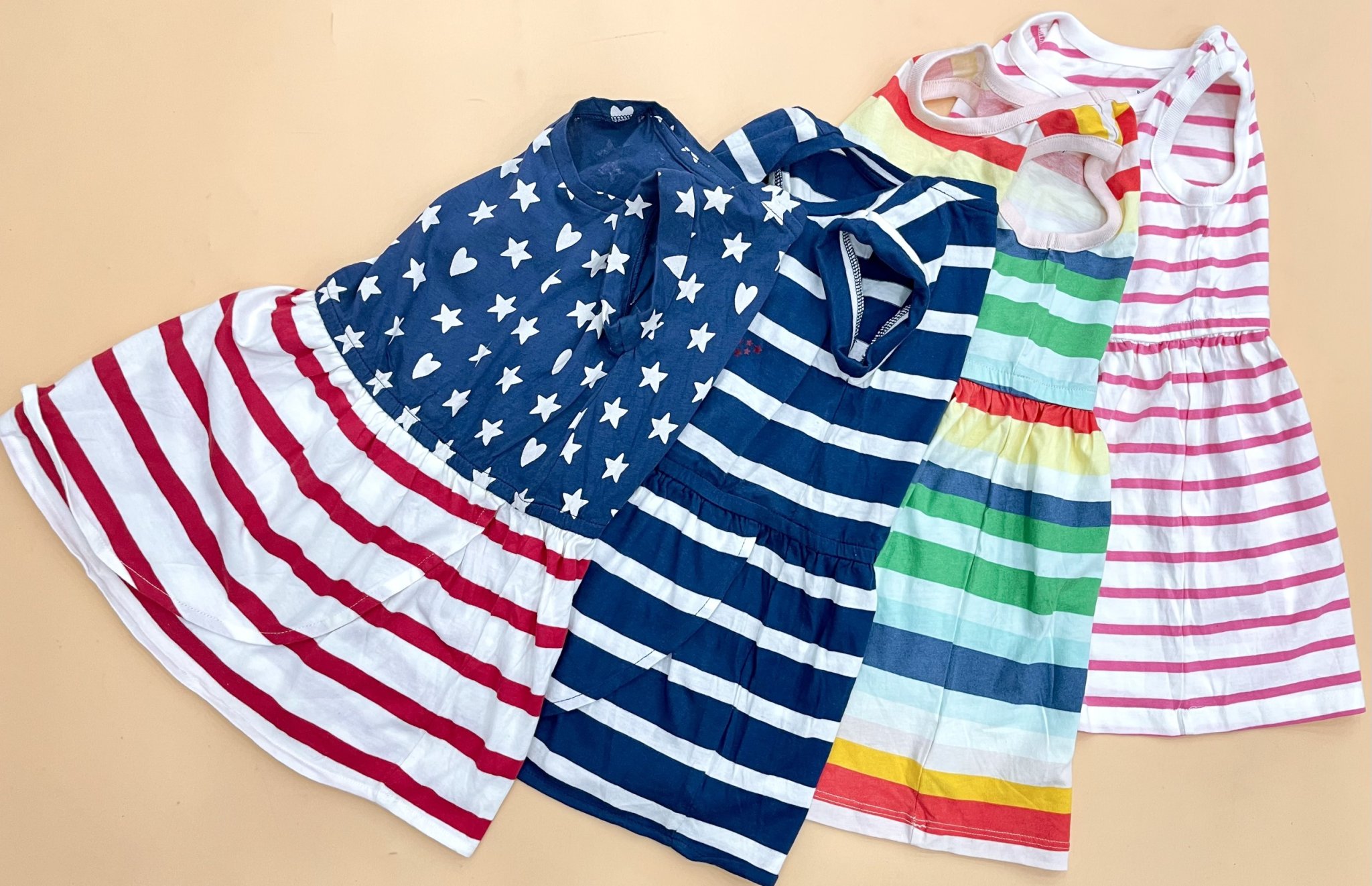 Set 2 đầm thun sát nách / tay ngắn in họa tiết toàn phần Baby Gap, size 6/12M - 5T. Cambodia xuất xịn2