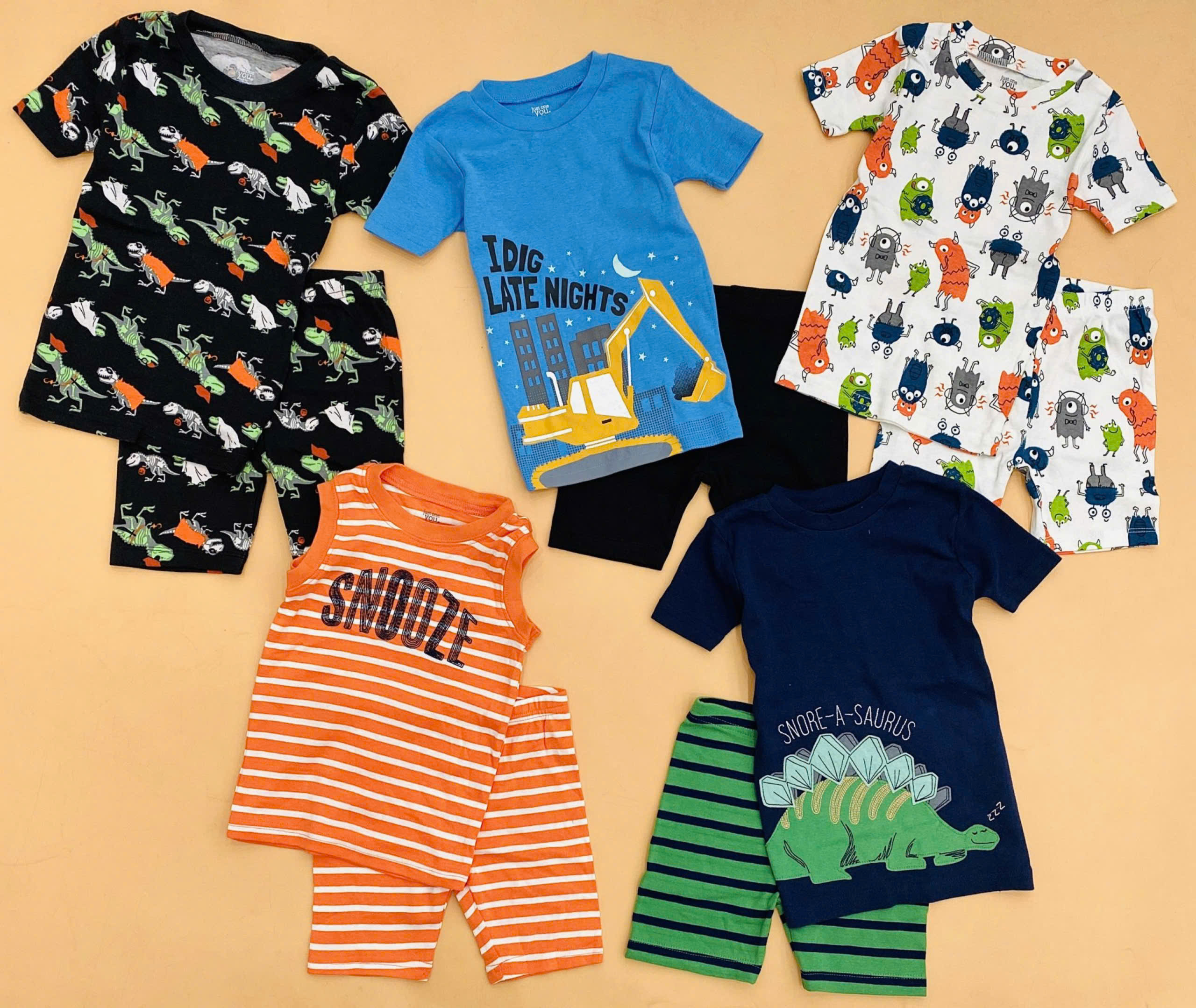 Set 2bộ thun đùi bé trai Carter trong túi zip, size 6M - 8T ( tỷ lệ size 10+14T rất ít, ko đáng kể) . Việt Nam xuất xịn.7