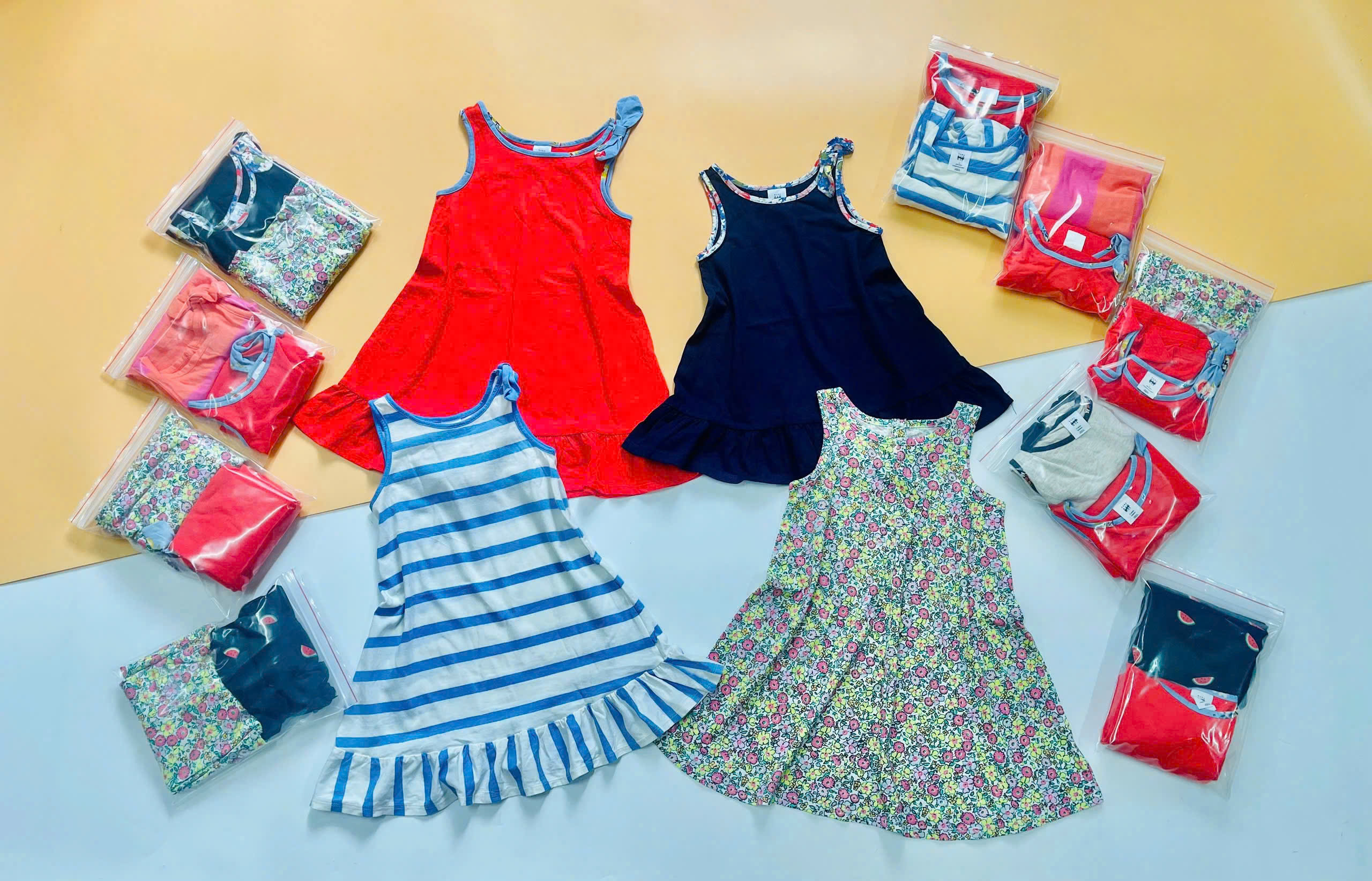 Set 2 đầm thun form babydoll vai nơ hiệu Baby Gap, size 6/12M - 5T. Cambodia xuất xịn