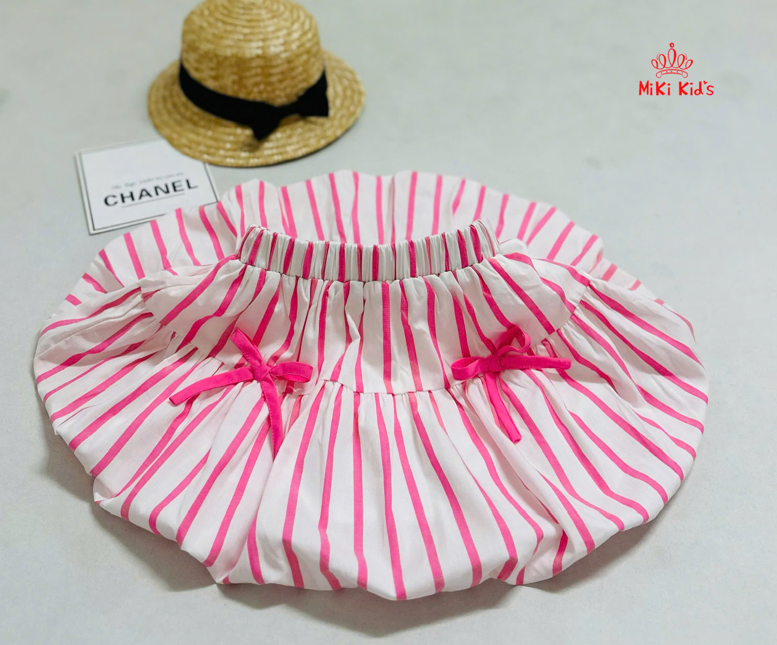 Set váy bí sọc phối áo xô thêu xinh yêu vô cùng - xịn sò nhất luôn6